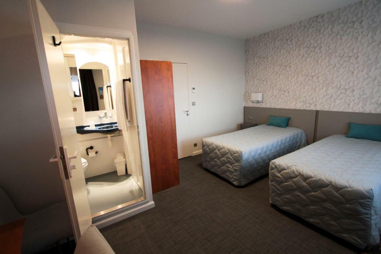 Centre Jean Bosco Hotel Lyon Kültér fotó A room at the hotel